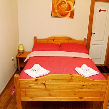 Rooms Su Su Karlovac Phòng bức ảnh
